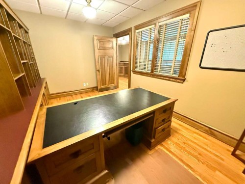 107 & 108-4836 50 Street, Red Deer, AB 