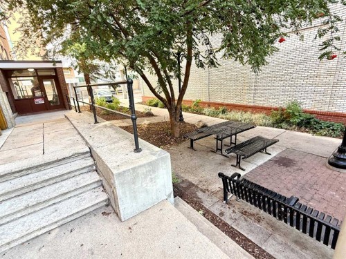 107 & 108-4836 50 Street, Red Deer, AB 