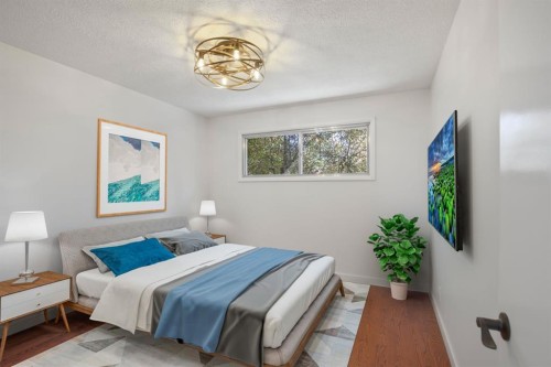 7 Stirling Close, Red Deer, AB - Indoor Photo Showing Bedroom