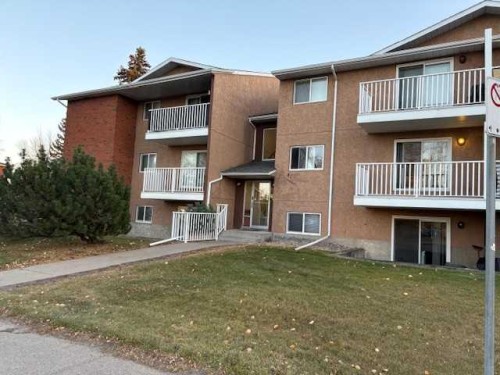 306-41 Bennett Street  Red Deer, AB T4R 1V4