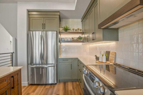 62 Eaton Crescent, Red Deer, AB - Indoor Photo Showing Kitchen With Upgraded Kitchen