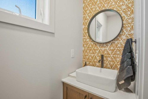 62 Eaton Crescent, Red Deer, AB - Indoor Photo Showing Bathroom