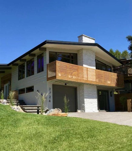 2724 Crawford Road Nw, Calgary, AB - Outdoor