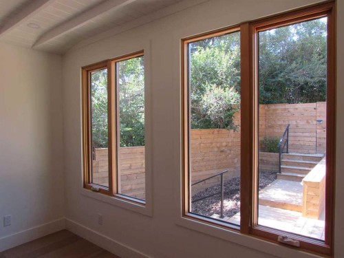 2724 Crawford Road Nw, Calgary, AB - Indoor Photo Showing Other Room