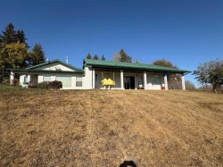 #11 Poor Man Flats Blue 14021  Hwy 53  Rural Ponoka County, AB T0C 2J0