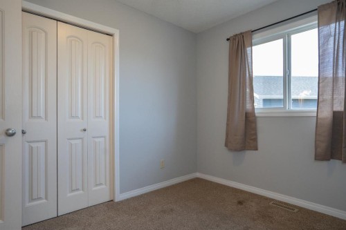 4521 Van Eaton Way, Clive, AB - Indoor