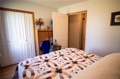 49210 B Range Road 162, Holden, AB - Indoor Photo Showing Bedroom