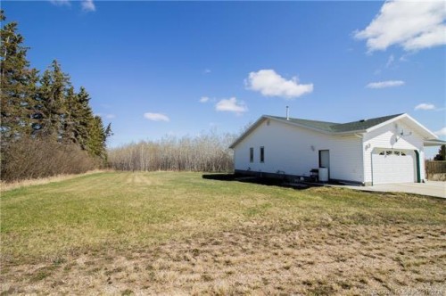 49210 B Range Road 162, Holden, AB - Outdoor