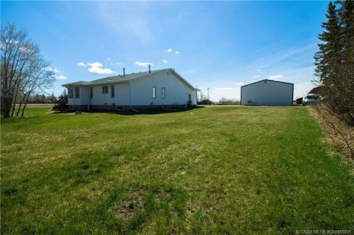 49210 B Range Road 162, Holden, AB - Outdoor