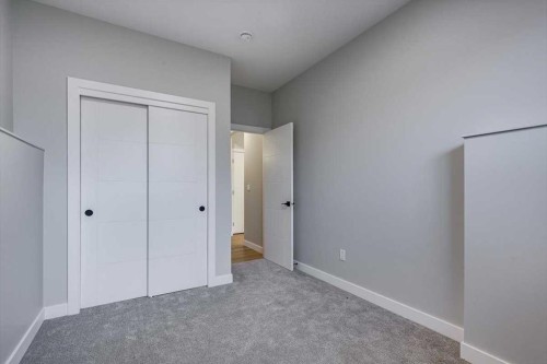 232 Emerald Drive, Red Deer, AB - Indoor Photo Showing Other Room