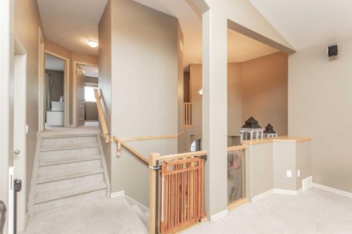 35 Woodrow Close, Red Deer, AB - Indoor Photo Showing Other Room