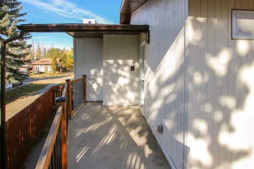 27 Gregson Crescent, Red Deer, AB - Outdoor