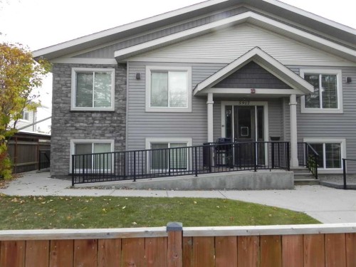 1-5917 51 Avenue, Red Deer, AB - Outdoor With Facade