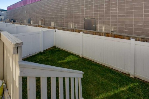 111-50 Lucky Place, Sylvan Lake, AB - 