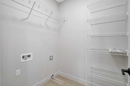 122 Gray Close, Sylvan Lake, AB - Indoor With Storage