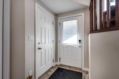 84 Tanner Street, Red Deer, AB - Indoor Photo Showing Other Room