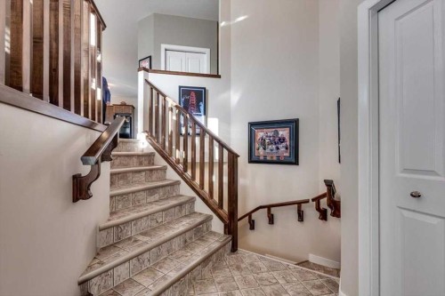 84 Tanner Street, Red Deer, AB - Indoor Photo Showing Other Room