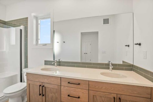 116 Gray Close, Sylvan Lake, AB - Indoor Photo Showing Bathroom