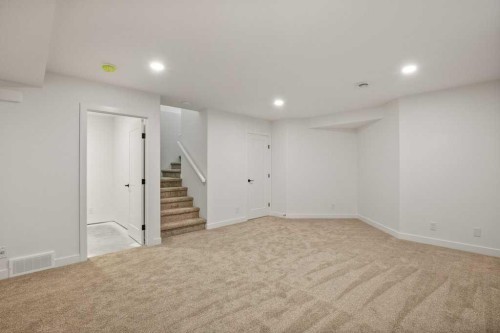 116 Gray Close, Sylvan Lake, AB - Indoor