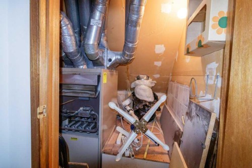 9 Ockley Close, Red Deer, AB - Indoor