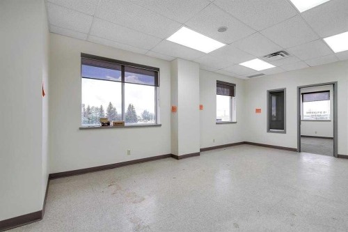 5 Sylvaire Close, Sylvan Lake, AB 