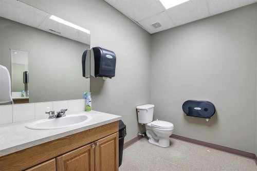 5 Sylvaire Close, Sylvan Lake, AB 