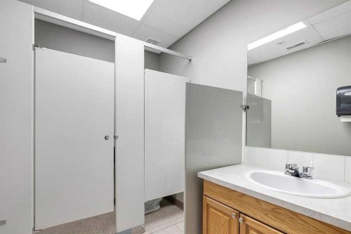 5 Sylvaire Close, Sylvan Lake, AB 