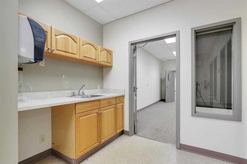 5 Sylvaire Close, Sylvan Lake, AB 