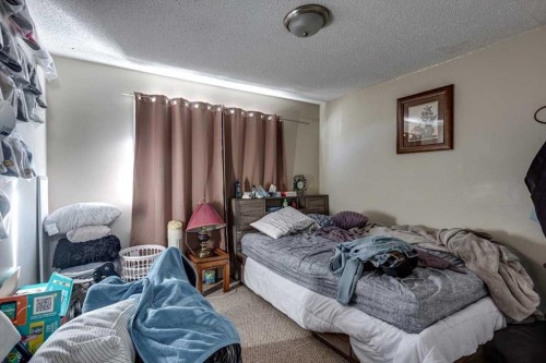 7 Nyberg Avenue, Red Deer, AB - Indoor Photo Showing Bedroom