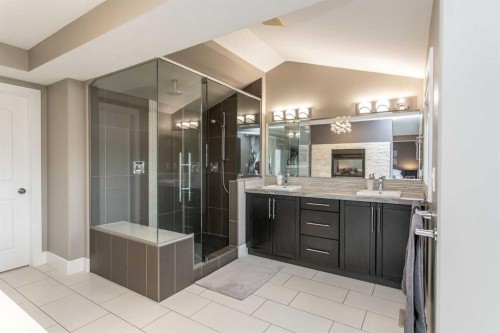 30 Parkridge Crescent, Blackfalds, AB - Indoor Photo Showing Bathroom