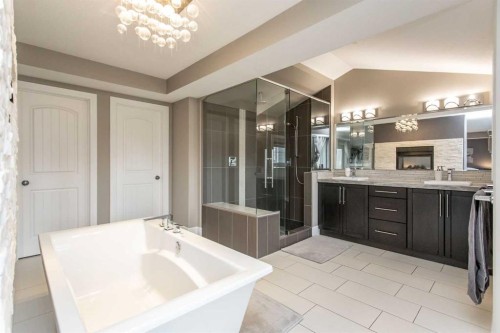 30 Parkridge Crescent, Blackfalds, AB - Indoor Photo Showing Bathroom