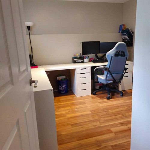 69 Willow Springs Crescent, Sylvan Lake, AB - Indoor Photo Showing Office