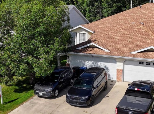 69 Willow Springs Crescent, Sylvan Lake, AB - Outdoor