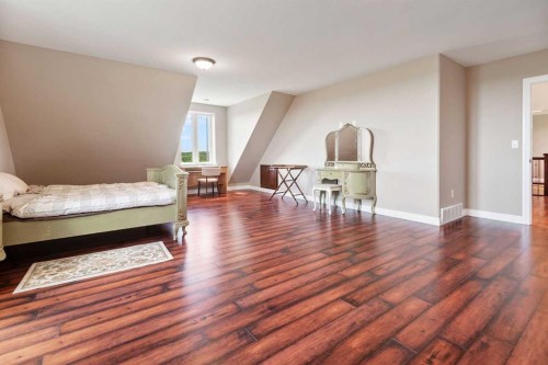 41525 Range Road 32, Rural Lacombe County, AB - Indoor Photo Showing Bedroom
