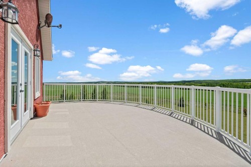 41525 Range Road 32, Rural Lacombe County, AB - Outdoor With Balcony
