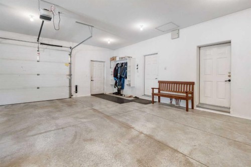 41525 Range Road 32, Rural Lacombe County, AB - Indoor Photo Showing Garage