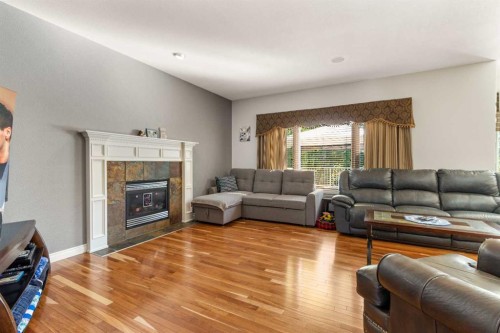 3905 44A Avenue, Drayton Valley, AB - Indoor Photo Showing Living Room With Fireplace