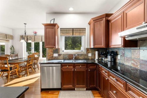 3905 44A Avenue, Drayton Valley, AB - Indoor Photo Showing Kitchen With Double Sink