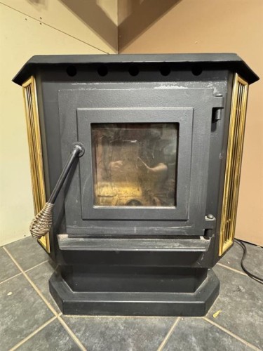 5319 47 Avenue, Wetaskiwin, AB - Indoor Photo Showing Other Room