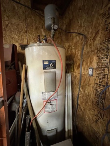 5319 47 Avenue, Wetaskiwin, AB - Indoor Photo Showing Basement