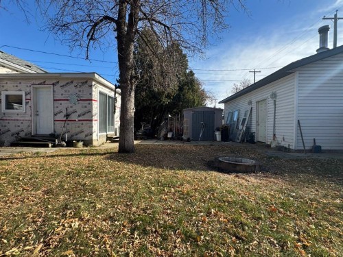 5319 47 Avenue, Wetaskiwin, AB - Outdoor