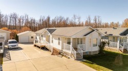 11 Baywood Link  Sylvan Lake, AB T4S 0A8