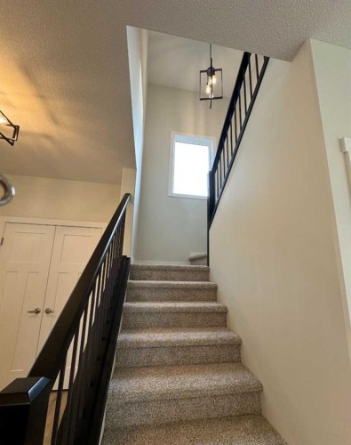 38 Tagish Avenue, Red Deer, AB - Indoor Photo Showing Other Room