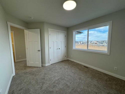 38 Tagish Avenue, Red Deer, AB - Indoor Photo Showing Other Room