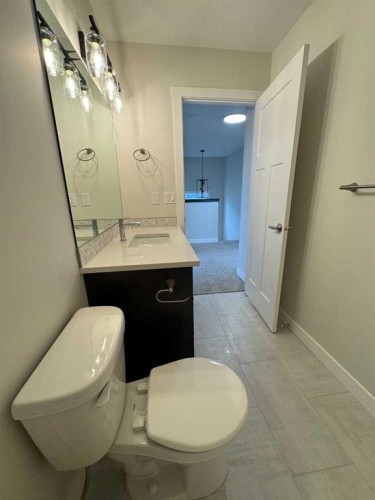 38 Tagish Avenue, Red Deer, AB - Indoor Photo Showing Bathroom