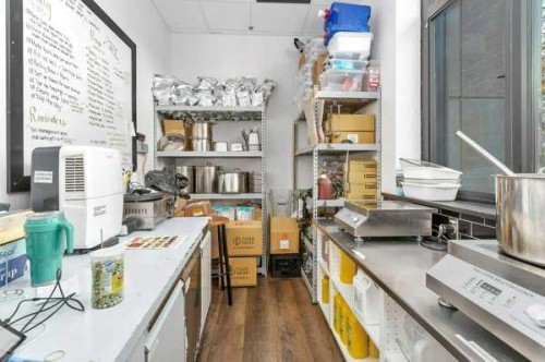 101-4900 50 Street, Red Deer, AB 