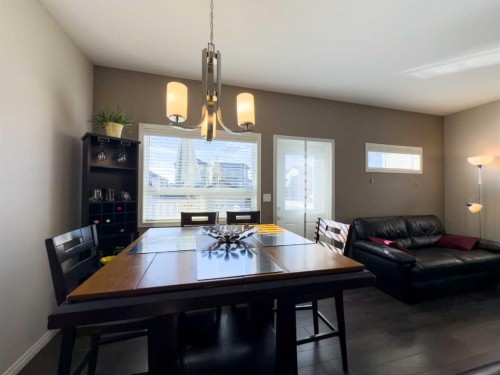 129 Henderson Crescent, Penhold, AB - Indoor Photo Showing Other Room