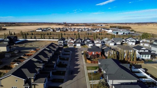 129 Henderson Crescent, Penhold, AB - Outdoor With View