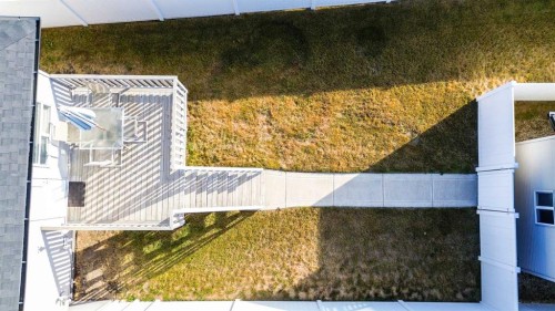 129 Henderson Crescent, Penhold, AB - 