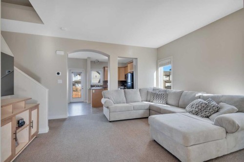 101 Piper Close, Blackfalds, AB - Indoor Photo Showing Living Room